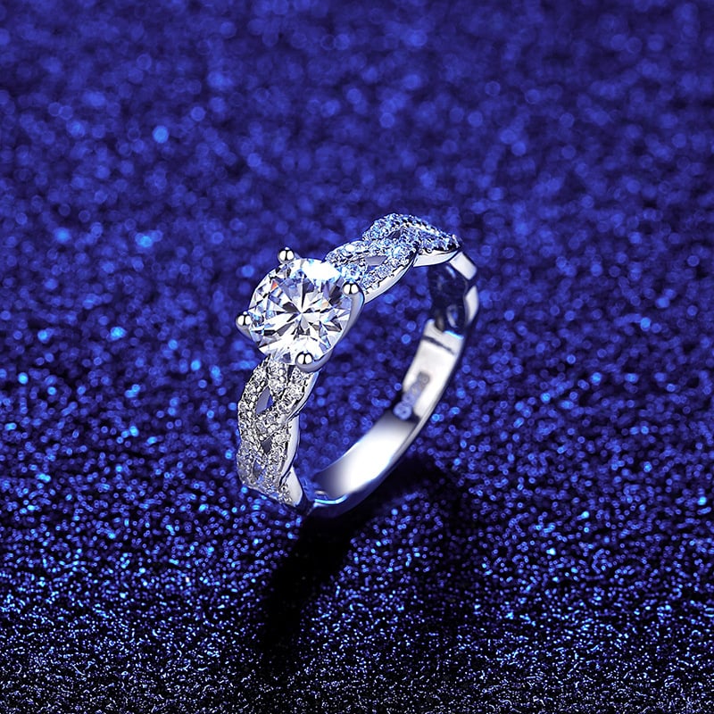Mossan Diamond Ring in 925 Sterling Silver