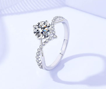 Affordable Luxury Style 925 Sterling Silver Moissanite Ring